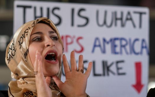 protest_muslim_ban_rtr_img