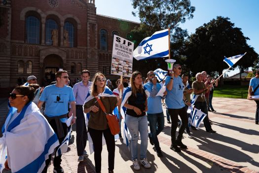 GettyImages-1058530446-UCLA-protest